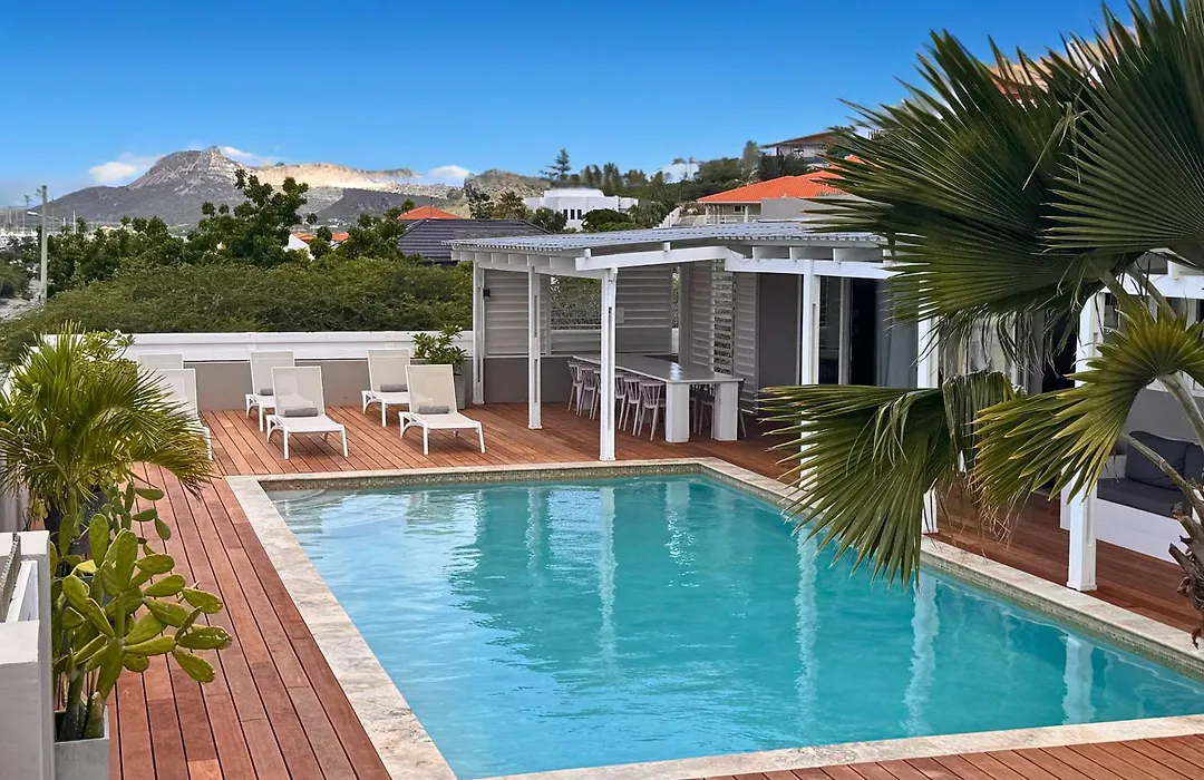 Boutique Hotel & Apartments Jt Curacao-1