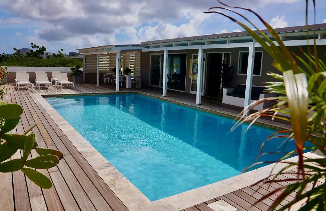 Boutique Hotel & Apartments Jt Curacao-1